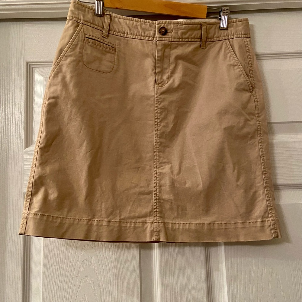 Old Navy skirt size 10, light khaki color, cotton